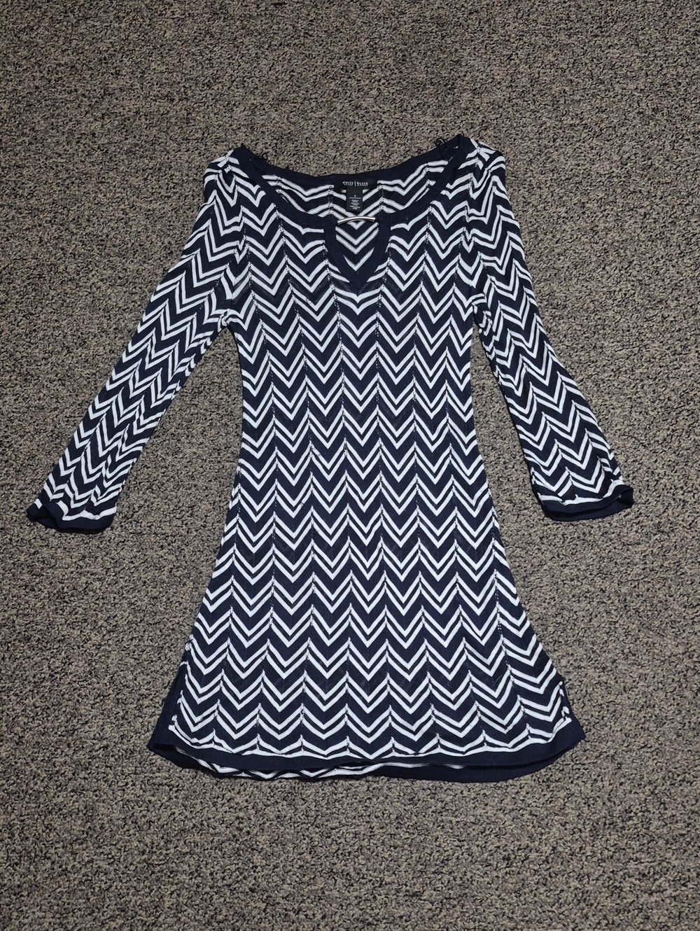 White House Black Market Navy & White Chevron Long Sleeve Fit-and-Flare Dress